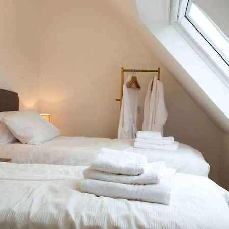 Remarkable 2-Bed Apartment In Culross Esterno foto