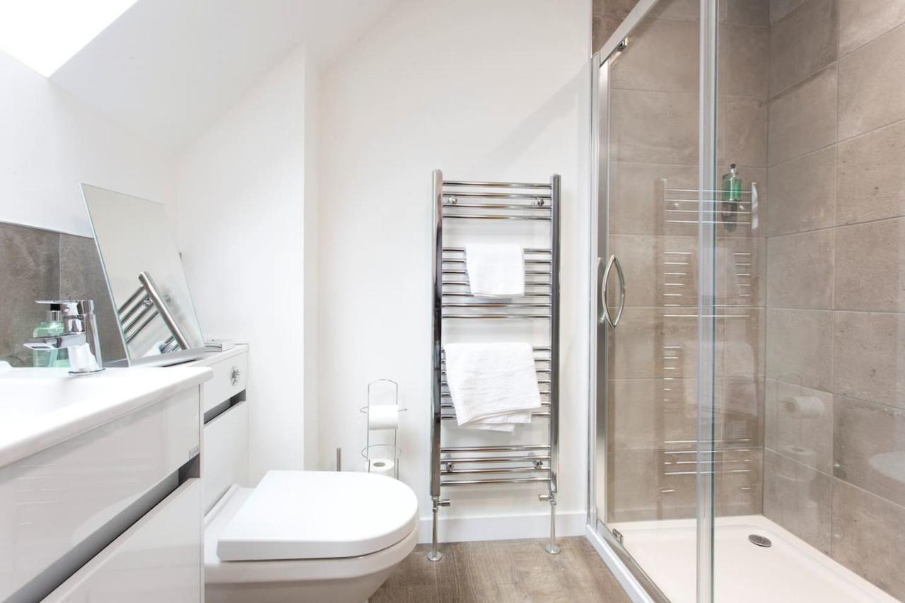 Remarkable 2-Bed Apartment In Culross Esterno foto