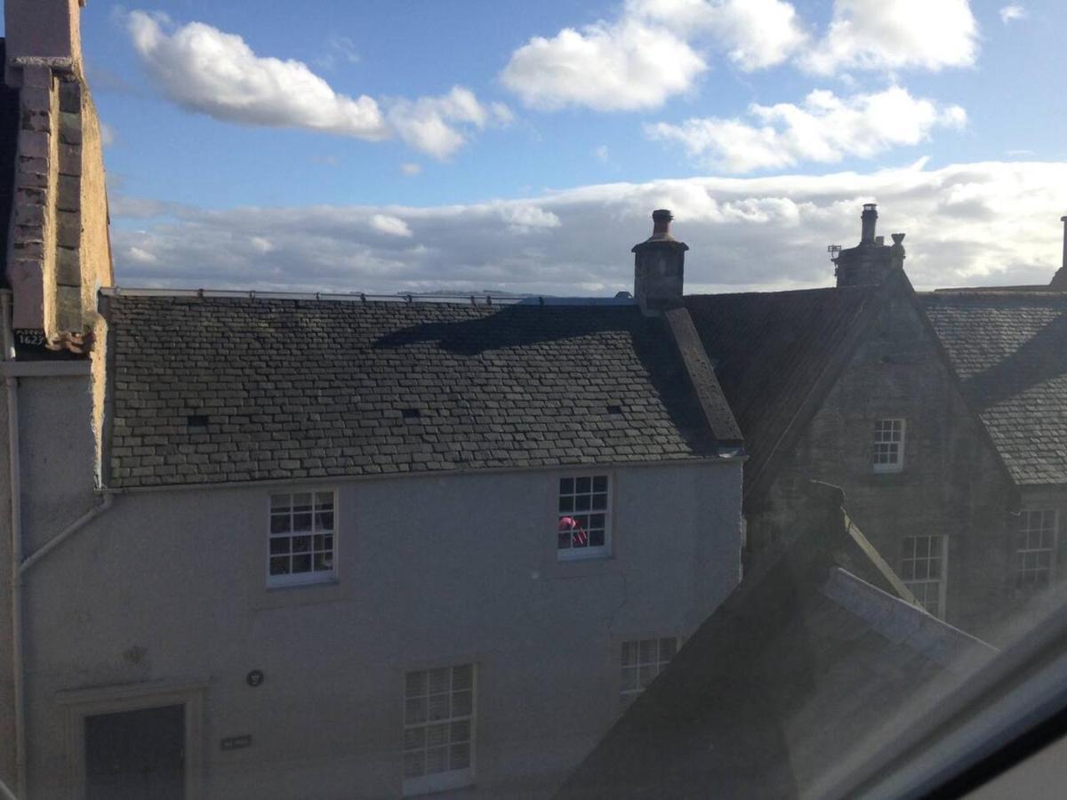 Remarkable 2-Bed Apartment In Culross Esterno foto