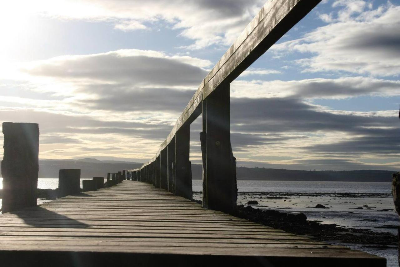 Remarkable 2-Bed Apartment In Culross Esterno foto