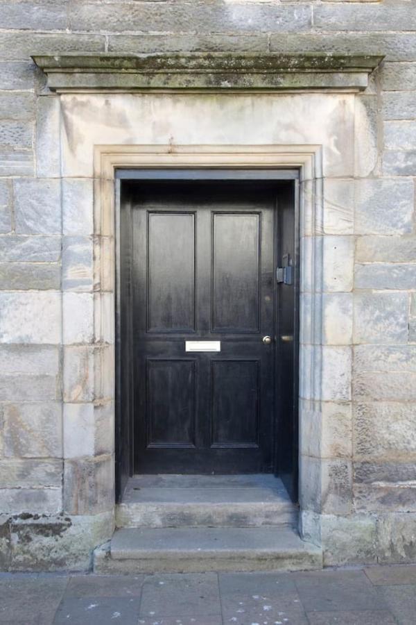 Remarkable 2-Bed Apartment In Culross Esterno foto